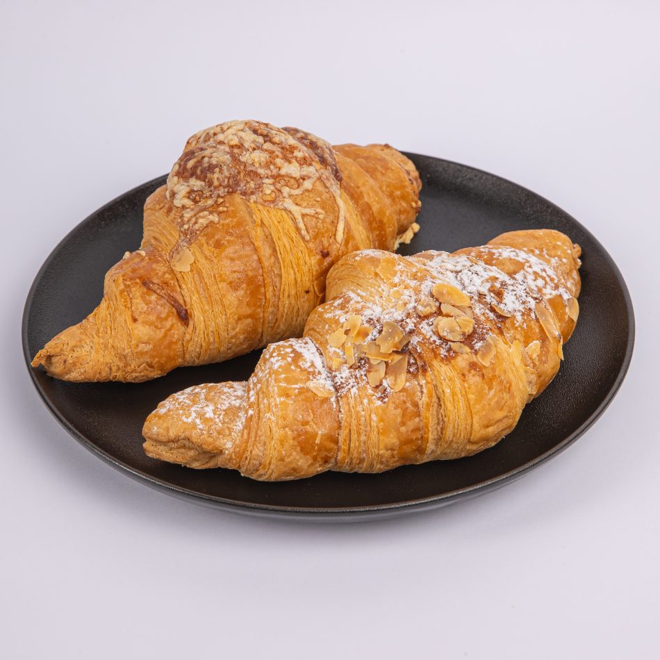 CHEESE CROSSIANT